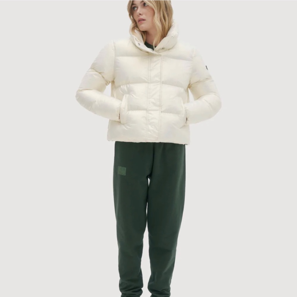 Noize Coco-M Cropped Puffer Pearl Size S. NWT.